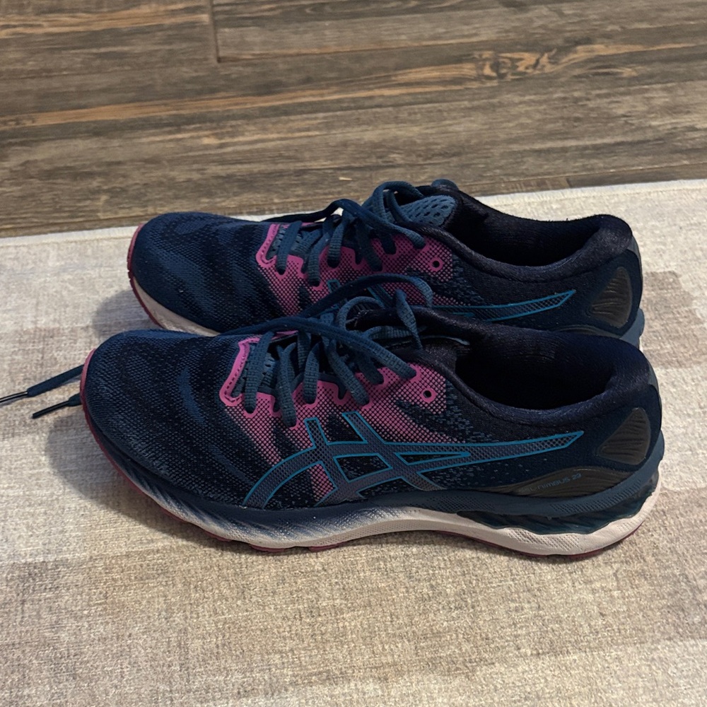 Asics Women's Nimbus 23